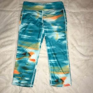 Girls Old Navy dry fit leggings size large
